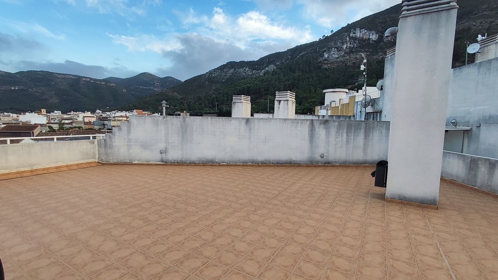 3 soveværelse Penthouse til salg i Simat de la Valldigna med swimmingpool garage - € 129.990 (Ref: 8034526)