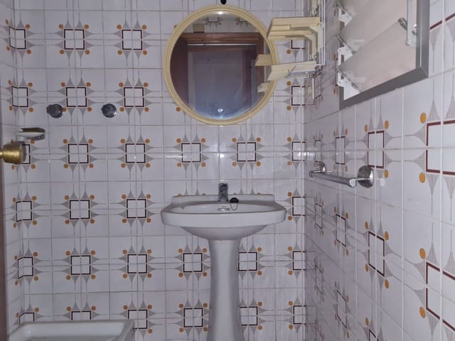 Commercial for sale in Villalonga - € 125,000 (Ref: 8034555)