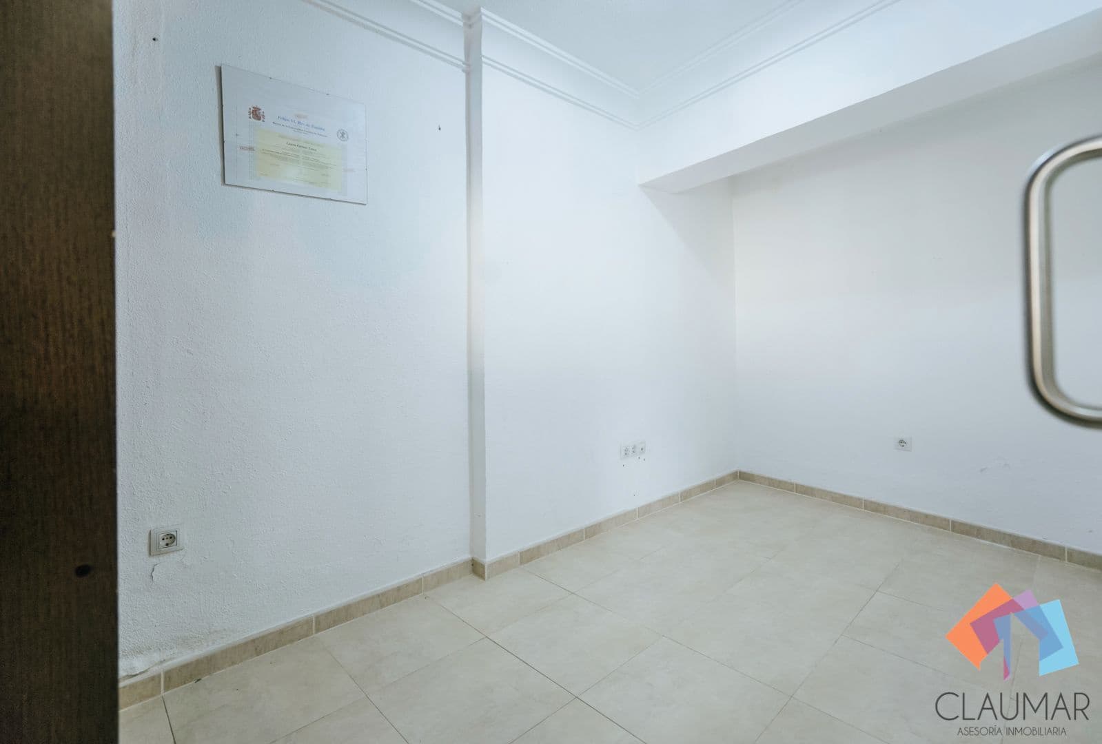 Commercieel te koop in Gandia - € 165.000 (Ref: 8040198)