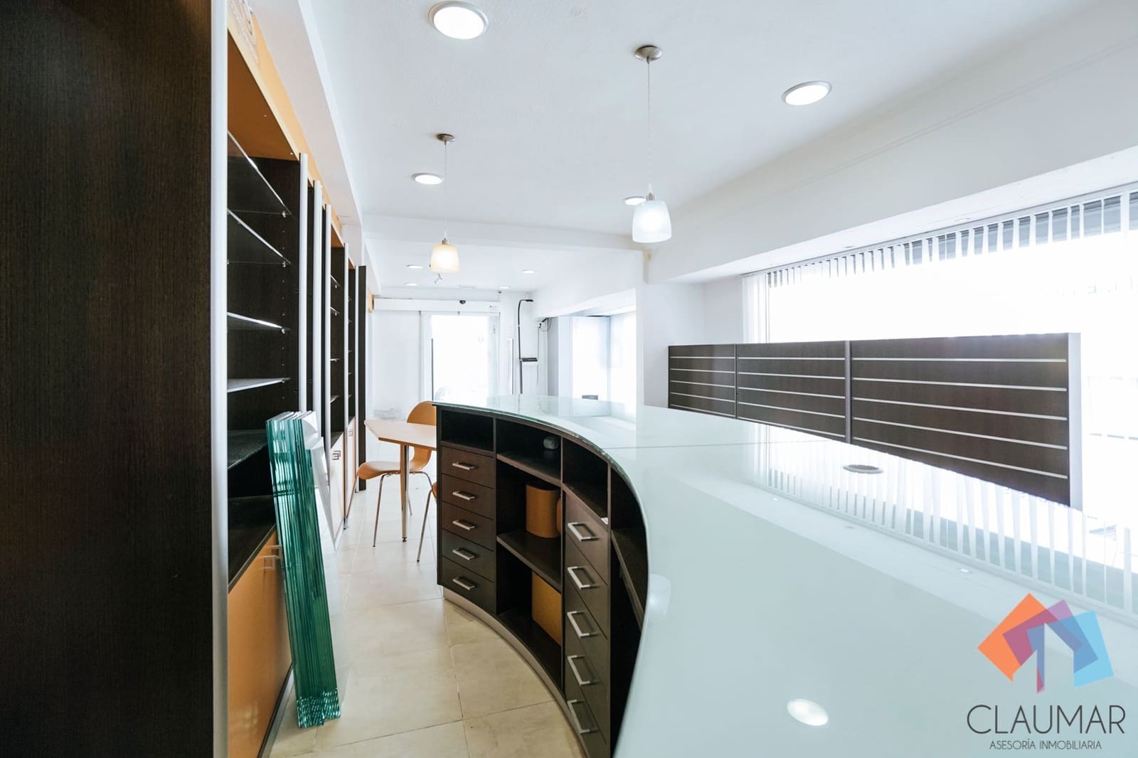 Commercieel te koop in Gandia - € 165.000 (Ref: 8040198)