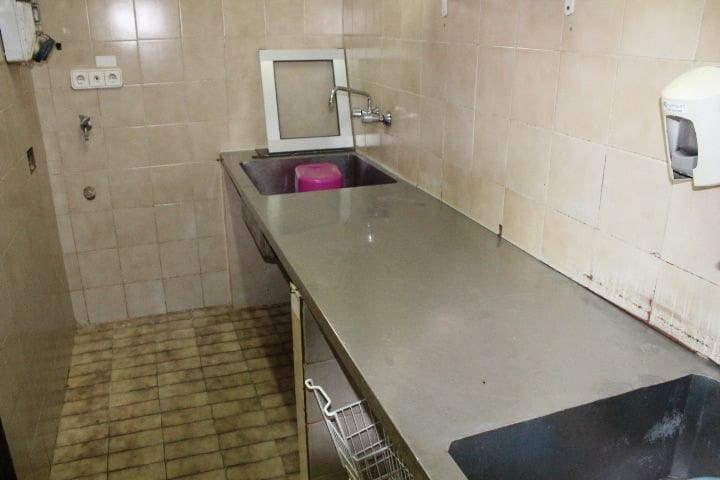 Erhverv til salg i Gandia - € 280.000 (Ref: 8040210)