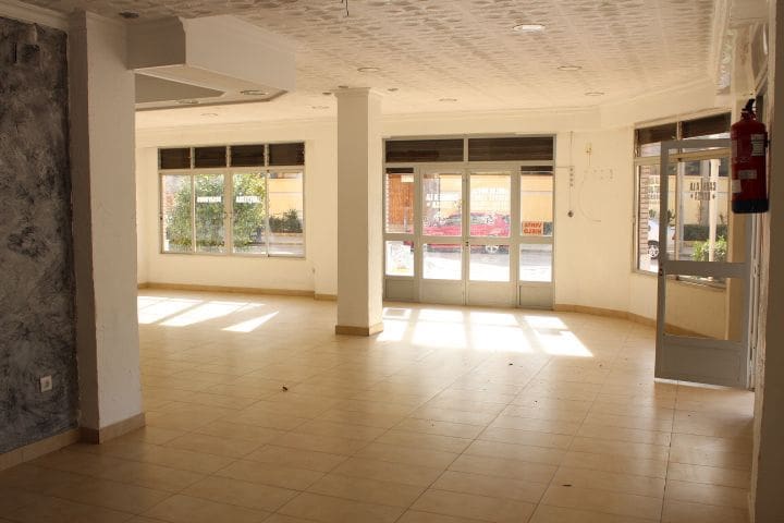 Erhverv til salg i Gandia - € 280.000 (Ref: 8040210)