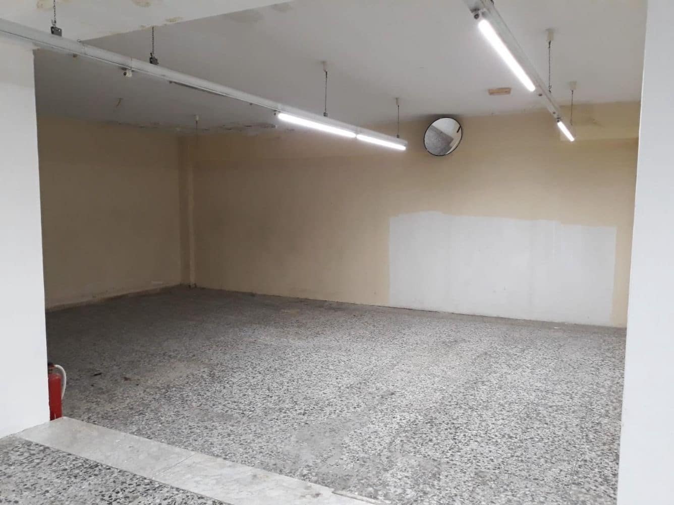 Erhverv til salg i Gandia - € 100.000 (Ref: 8040211)