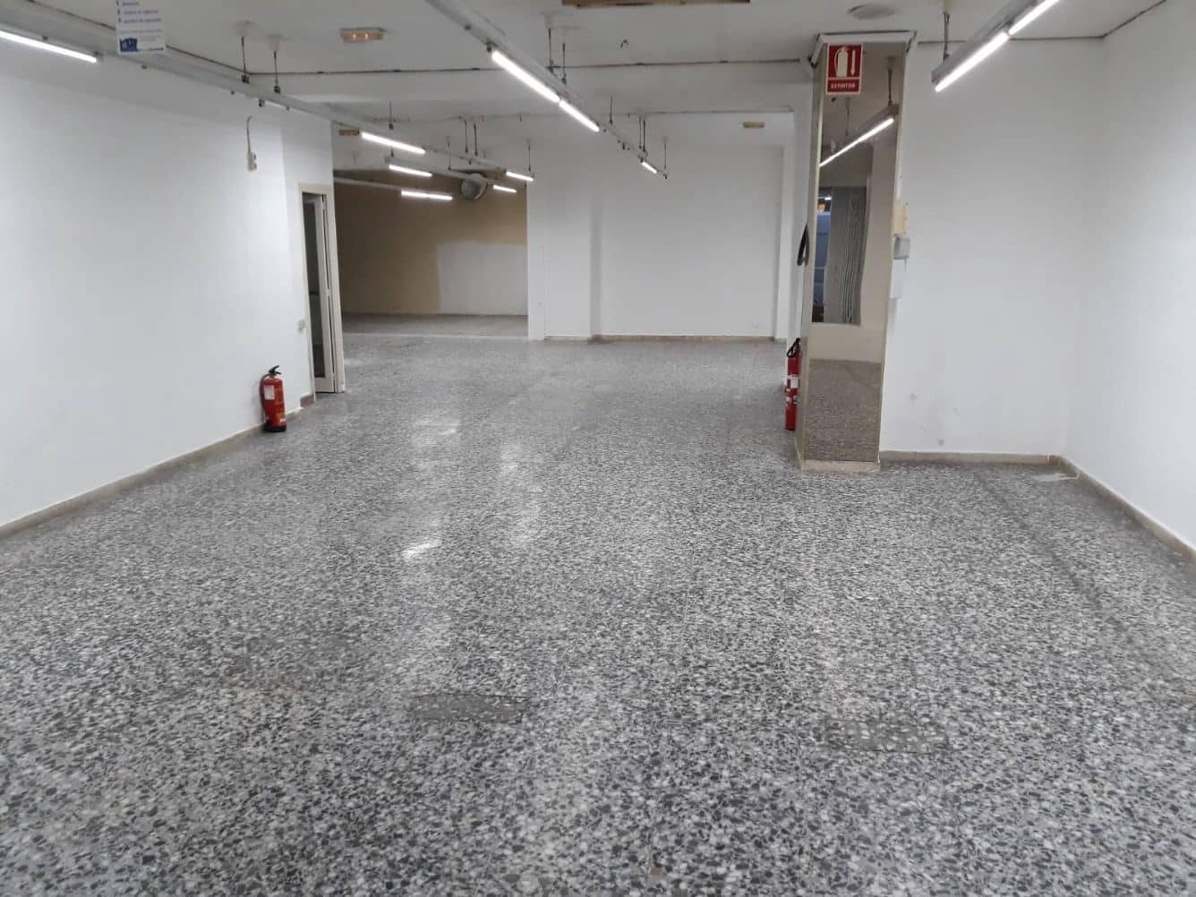 Erhverv til salg i Gandia - € 100.000 (Ref: 8040211)