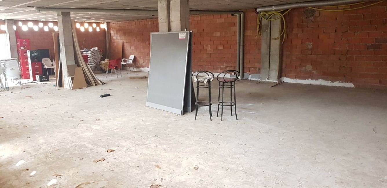 Erhverv til salg i Gandia - € 219.000 (Ref: 8040212)