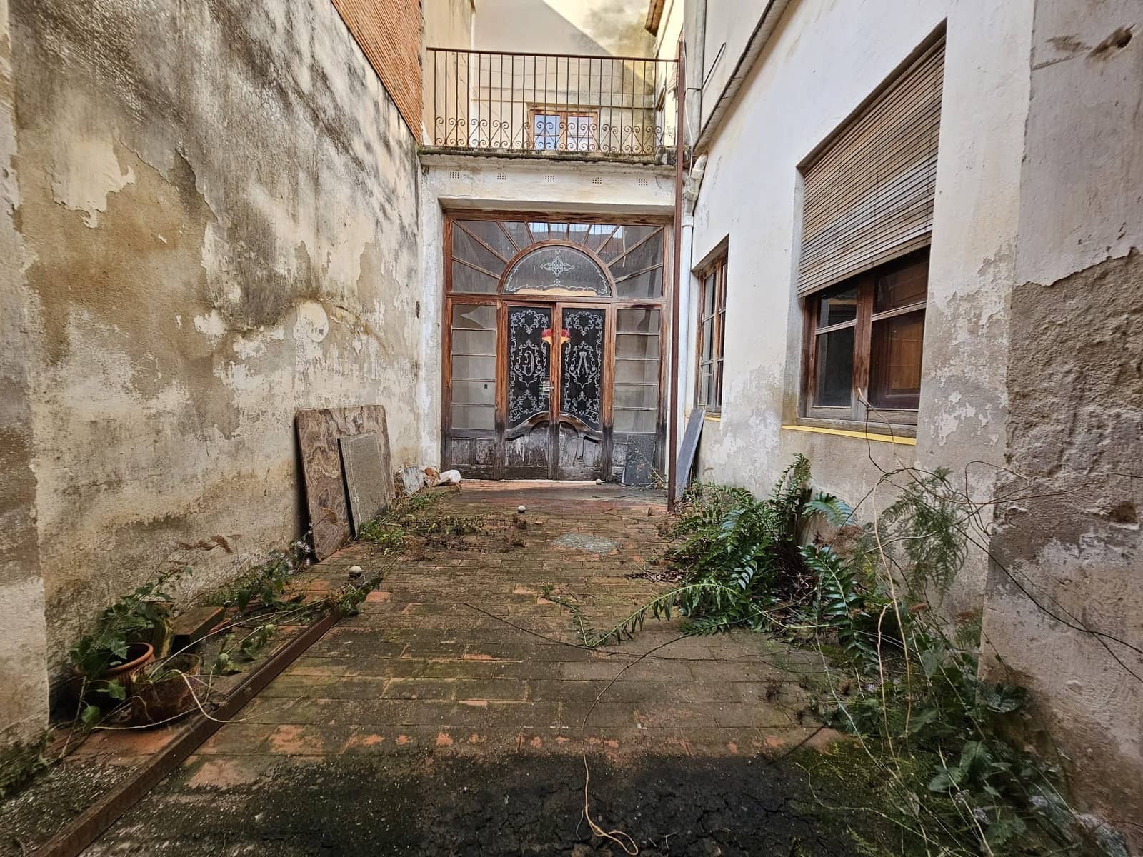 5 bedroom Townhouse for sale in Villalonga - € 149,900 (Ref: 8113052)