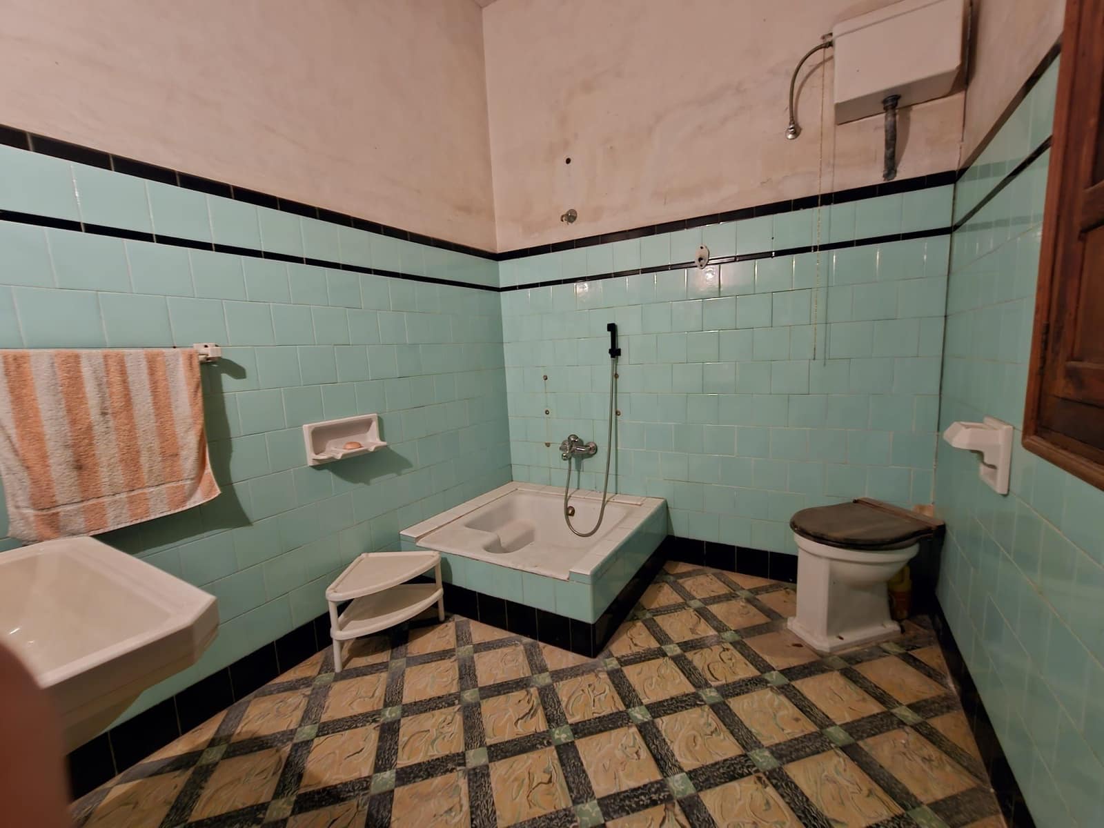 5 bedroom Townhouse for sale in Villalonga - € 149,900 (Ref: 8113052)