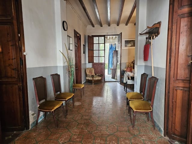 9 soveværelse Byhus til salg i Gandia - € 280.000 (Ref: 8113054)