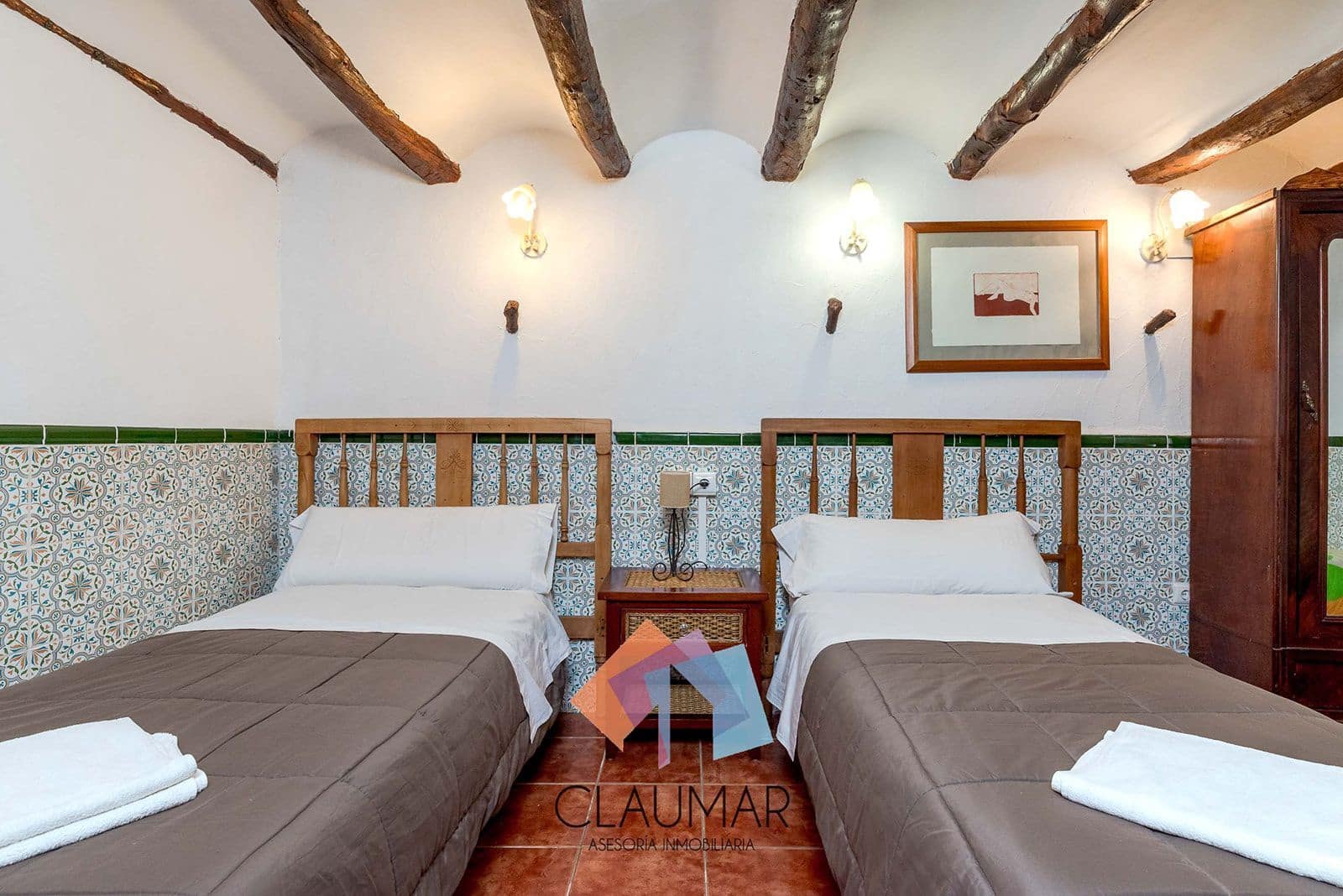 9 soveværelse Hotel til salg i Palomar med swimmingpool - € 270.000 (Ref: 8113071)