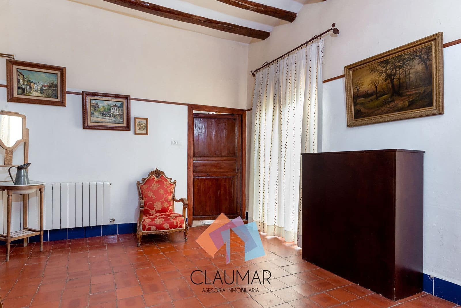 9 soveværelse Hotel til salg i Palomar med swimmingpool - € 270.000 (Ref: 8113071)