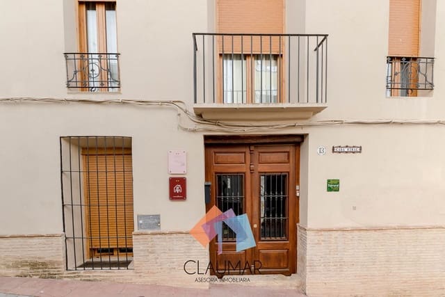 9 bedroom Hotel for sale in Palomar with pool - € 270,000 (Ref: 8113071)