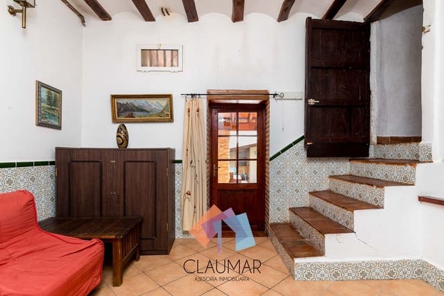 9 bedroom Hotel for sale in Palomar with pool - € 270,000 (Ref: 8113071)