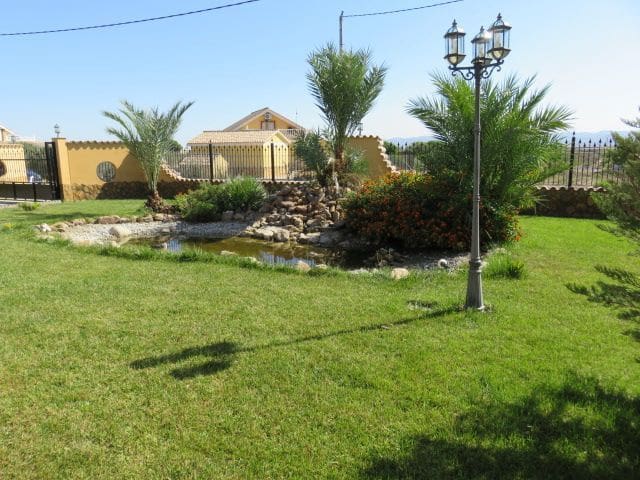 7 bedroom Villa for sale in Puerto Lumbreras with pool garage - € 899,000 (Ref: 8113074)