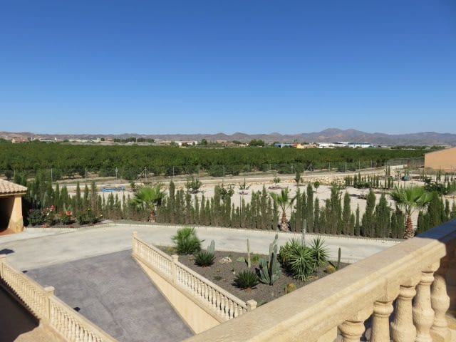 7 bedroom Villa for sale in Puerto Lumbreras with pool garage - € 899,000 (Ref: 8113074)