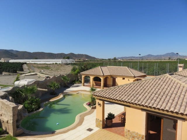 7 bedroom Villa for sale in Puerto Lumbreras with pool garage - € 899,000 (Ref: 8113074)