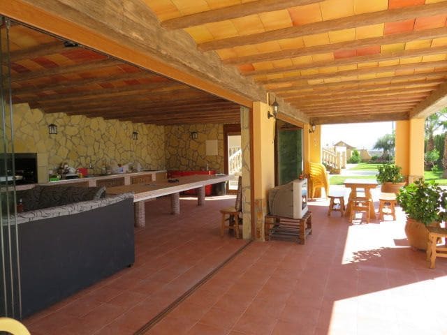 7 bedroom Villa for sale in Puerto Lumbreras with pool garage - € 899,000 (Ref: 8113074)