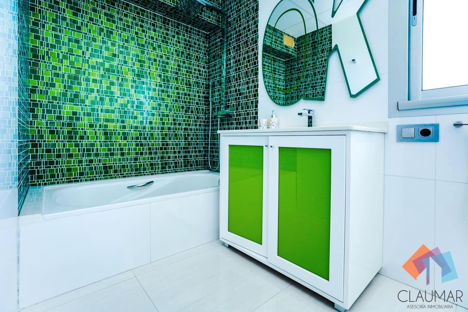 4 soveværelse Villa til salg i Gandia med swimmingpool garage - € 900.000 (Ref: 8113079)