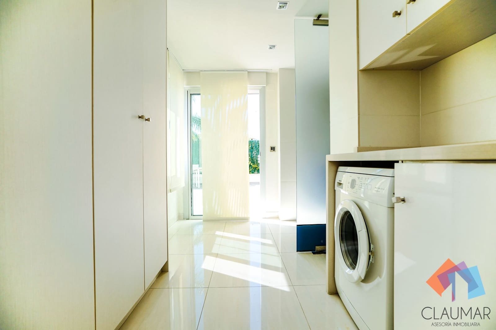 4 soveværelse Villa til salg i Gandia med swimmingpool garage - € 900.000 (Ref: 8113079)