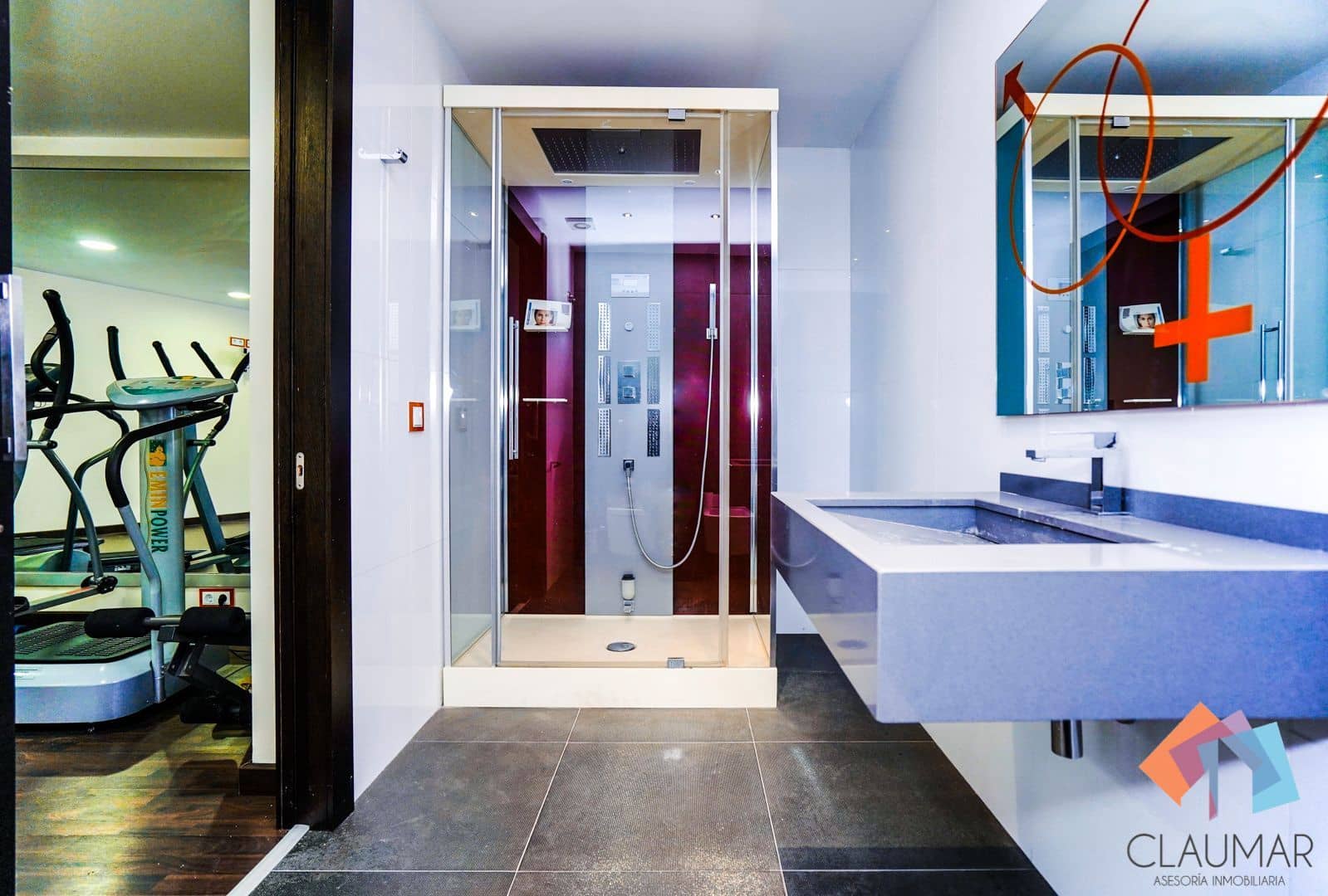 4 soveværelse Villa til salg i Gandia med swimmingpool garage - € 900.000 (Ref: 8113079)