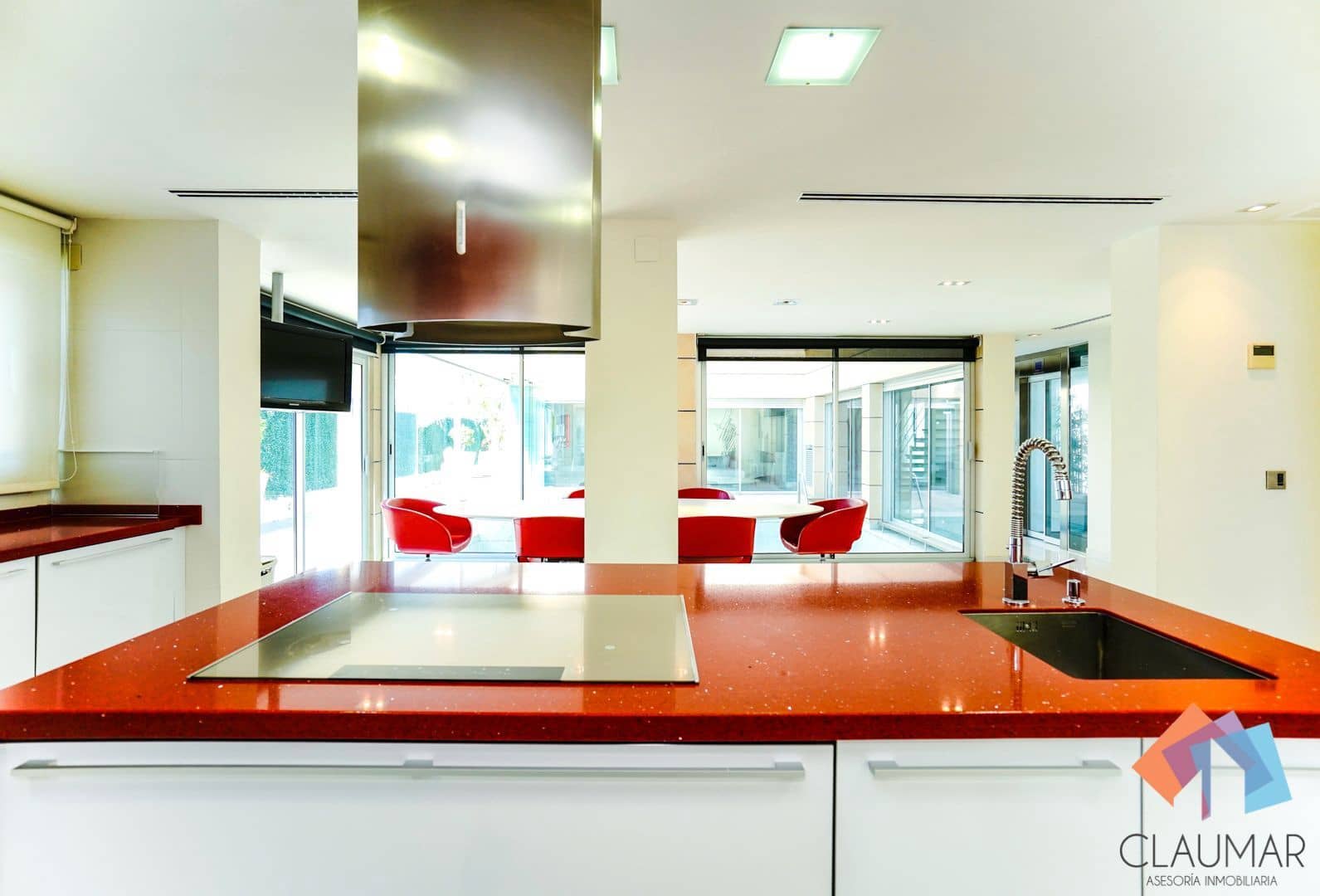 4 soveværelse Villa til salg i Gandia med swimmingpool garage - € 900.000 (Ref: 8113079)