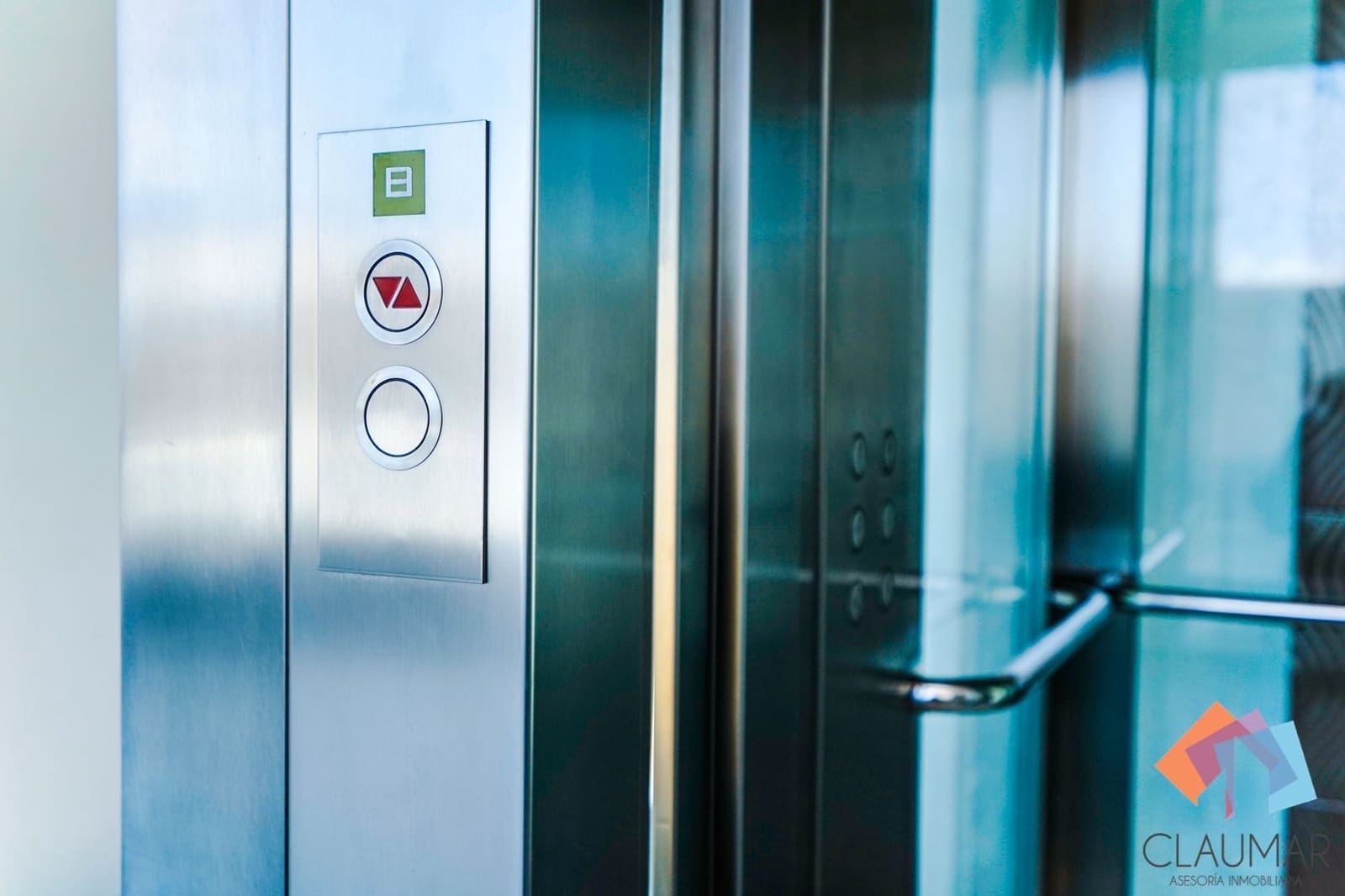 4 soveværelse Villa til salg i Gandia med swimmingpool garage - € 900.000 (Ref: 8113079)