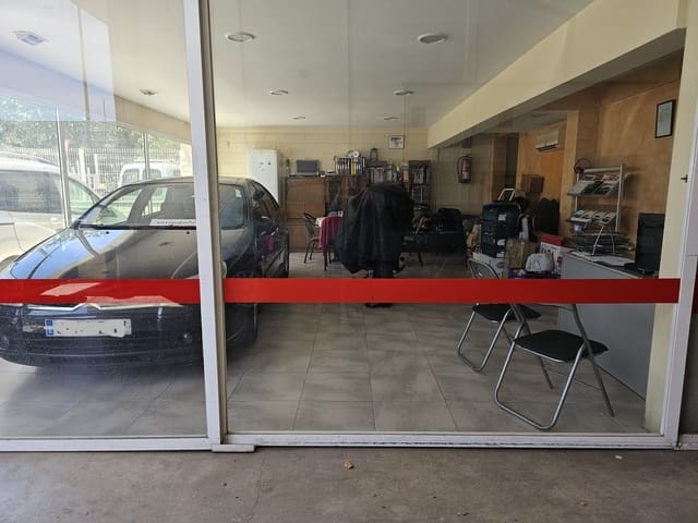 Commercial for sale in Xeraco - € 320,000 (Ref: 8405851)