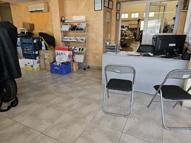 Commercial for sale in Xeraco - € 320,000 (Ref: 8405851)