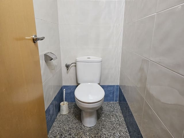 Commercial for sale in Xeraco - € 120,000 (Ref: 8405852)