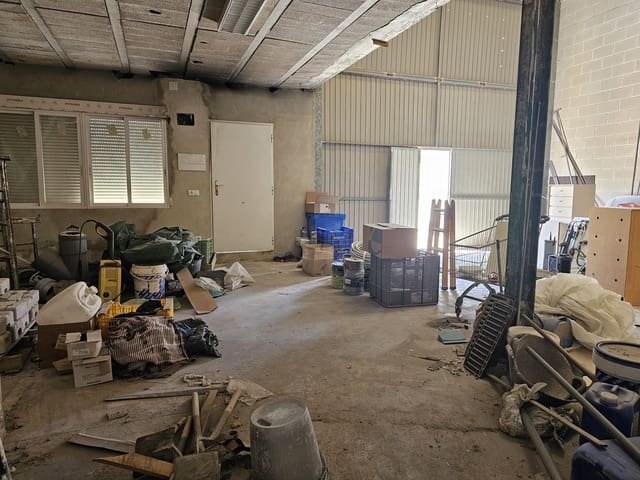 Commercial for sale in Xeraco - € 120,000 (Ref: 8405852)