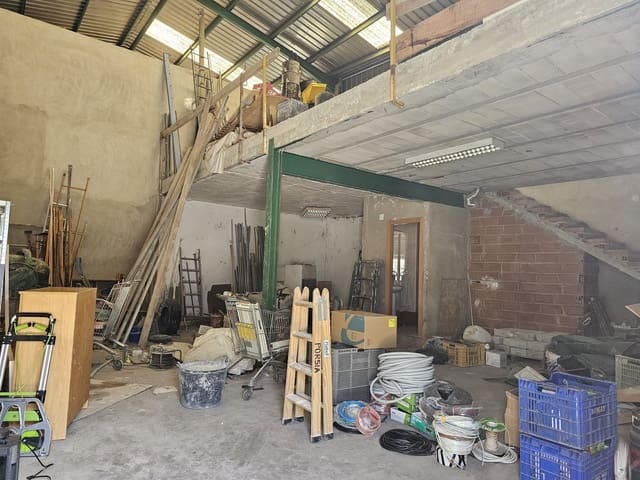 Commercial for sale in Xeraco - € 120,000 (Ref: 8405852)