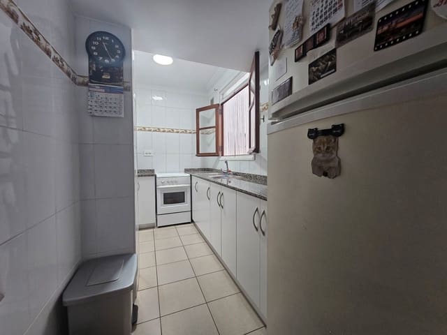 3 makuuhuone Asunto myytävänä paikassa Gandia - 159 000 € (Ref: 9028987)