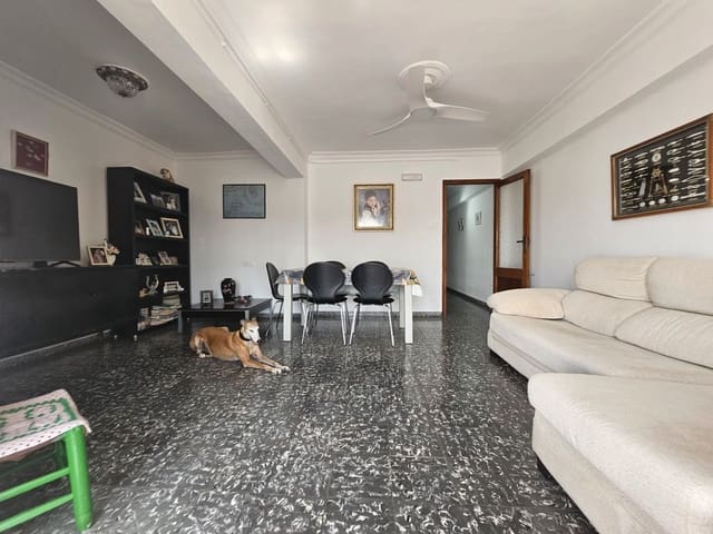 3 makuuhuone Asunto myytävänä paikassa Gandia - 159 000 € (Ref: 9028987)