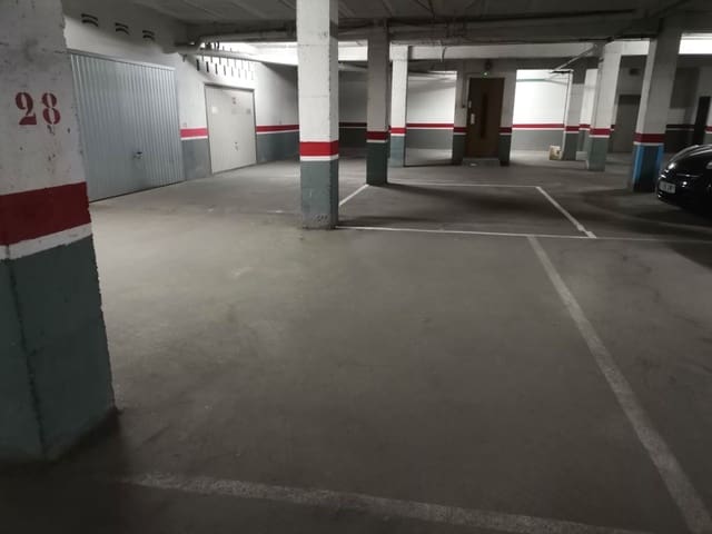 Autotalli myytävänä paikassa Gandia - 13 000 € (Ref: 9058409)