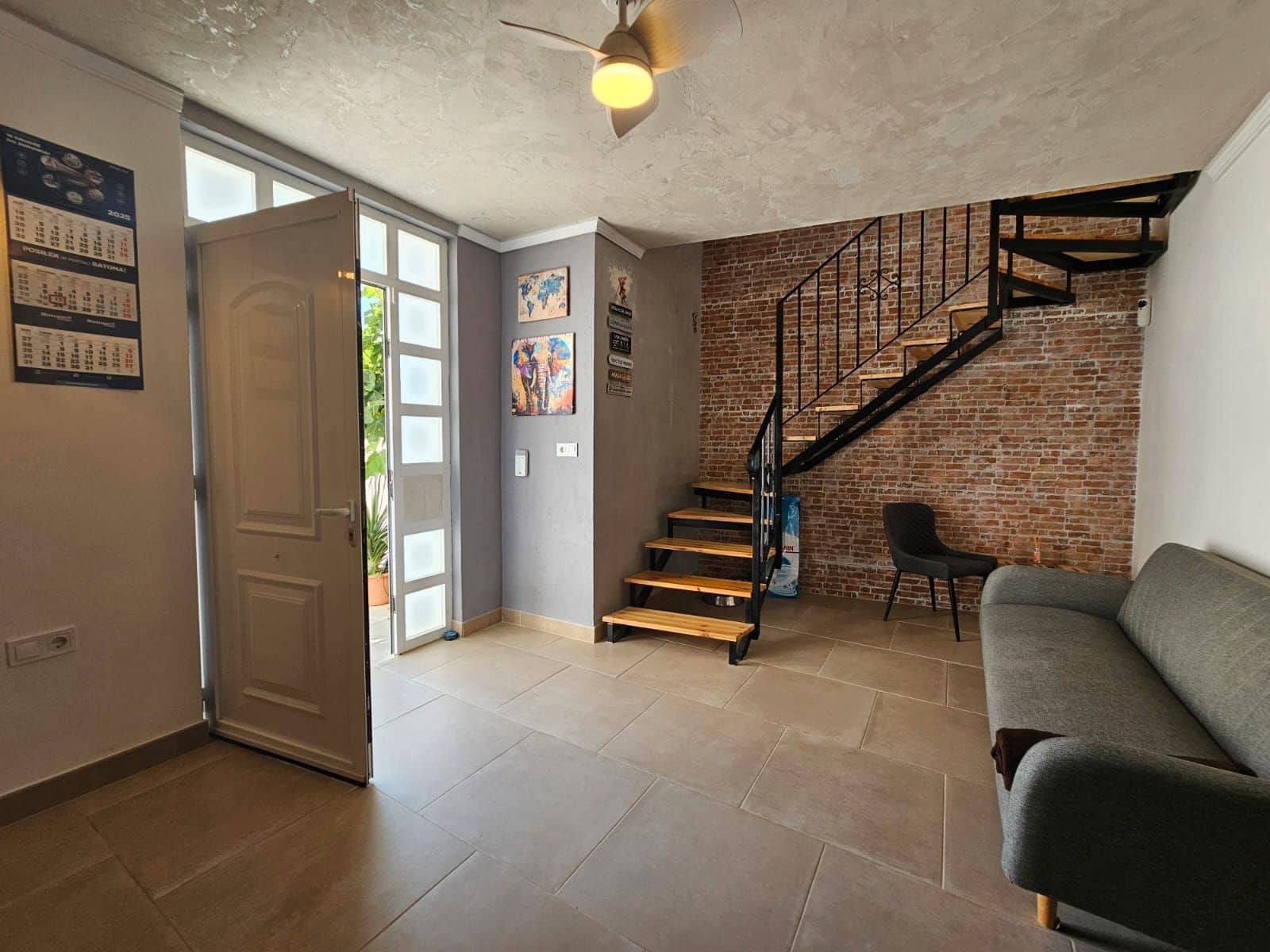 3 bedroom Townhouse for sale in Palma de Gandia - € 179,000 (Ref: 9072930)