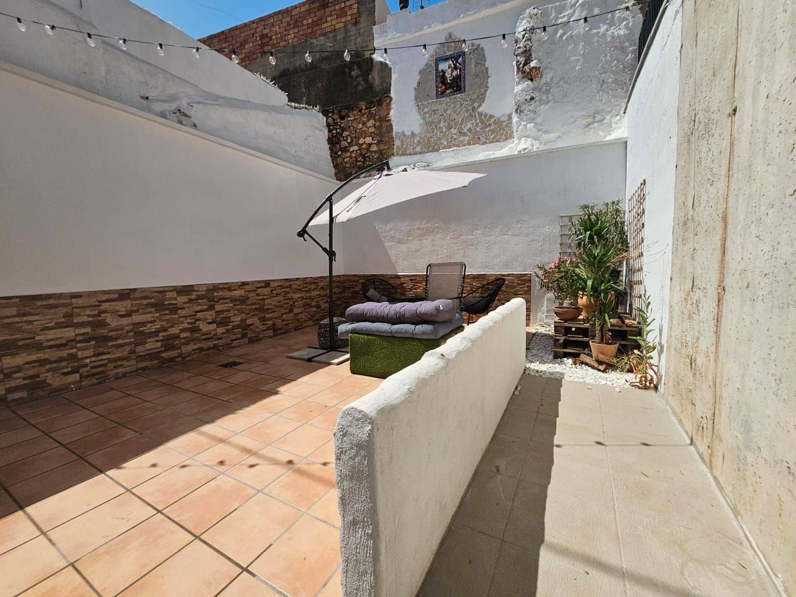 3 bedroom Townhouse for sale in Palma de Gandia - € 179,000 (Ref: 9072930)