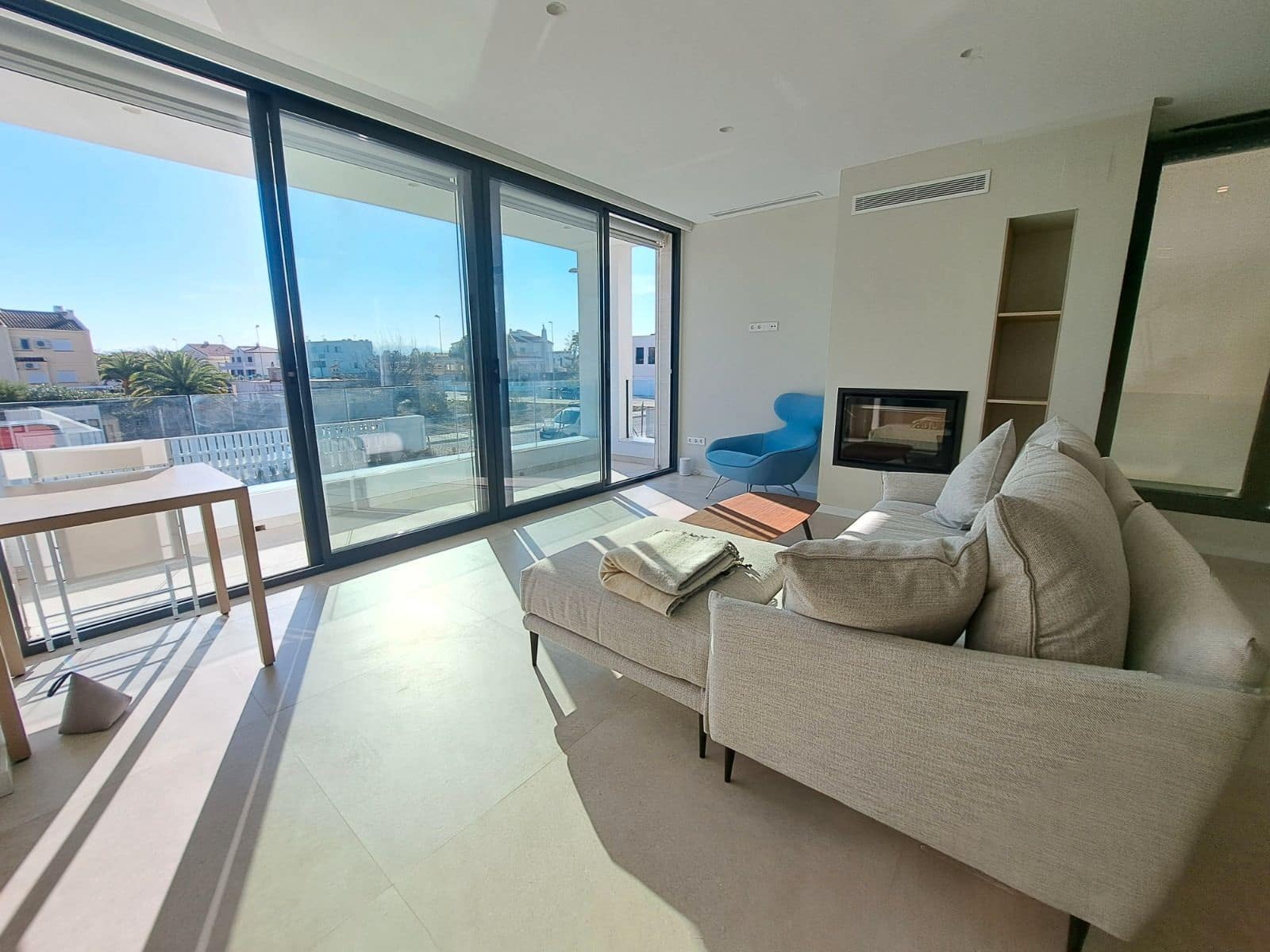 5 soveværelse Villa til salg i Oliva med swimmingpool garage - € 950.000 (Ref: 9094568)