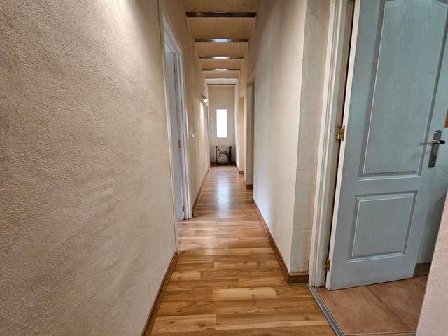 4 bedroom Villa for sale in Villalonga with pool - € 193,000 (Ref: 9115646)