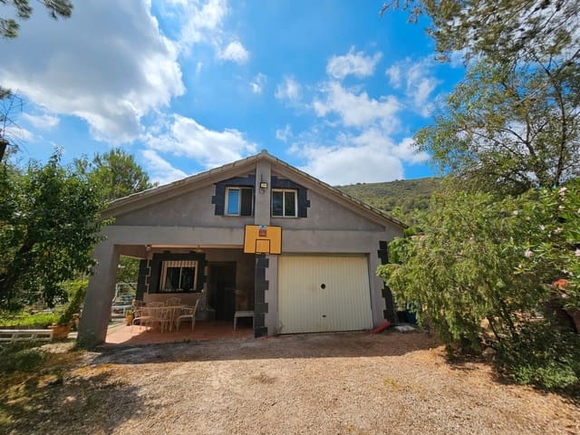 4 bedroom Villa for sale in Villalonga with pool - € 193,000 (Ref: 9115646)