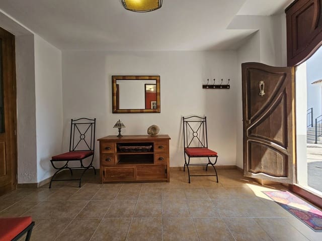Casa de 5 habitaciones en Oliva Pueblo, Oliva en venta - 229.900 € (Ref: 9146564)