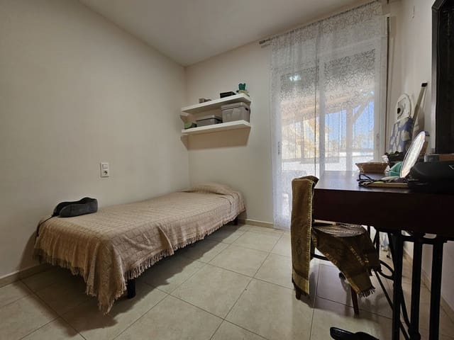 4 bedroom Townhouse for sale in Beniflá with garage - € 230,000 (Ref: 9161880)