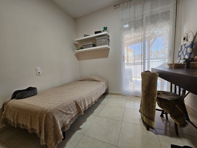 4 bedroom Townhouse for sale in Beniflá with garage - € 230,000 (Ref: 9161880)