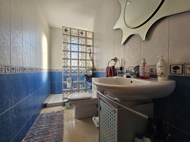 4 bedroom Townhouse for sale in Beniflá with garage - € 230,000 (Ref: 9161880)