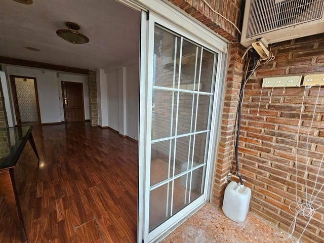 3 sovrum Lägenhet till salu i Gandia med garage - 159 000 € (Ref: 9182021)