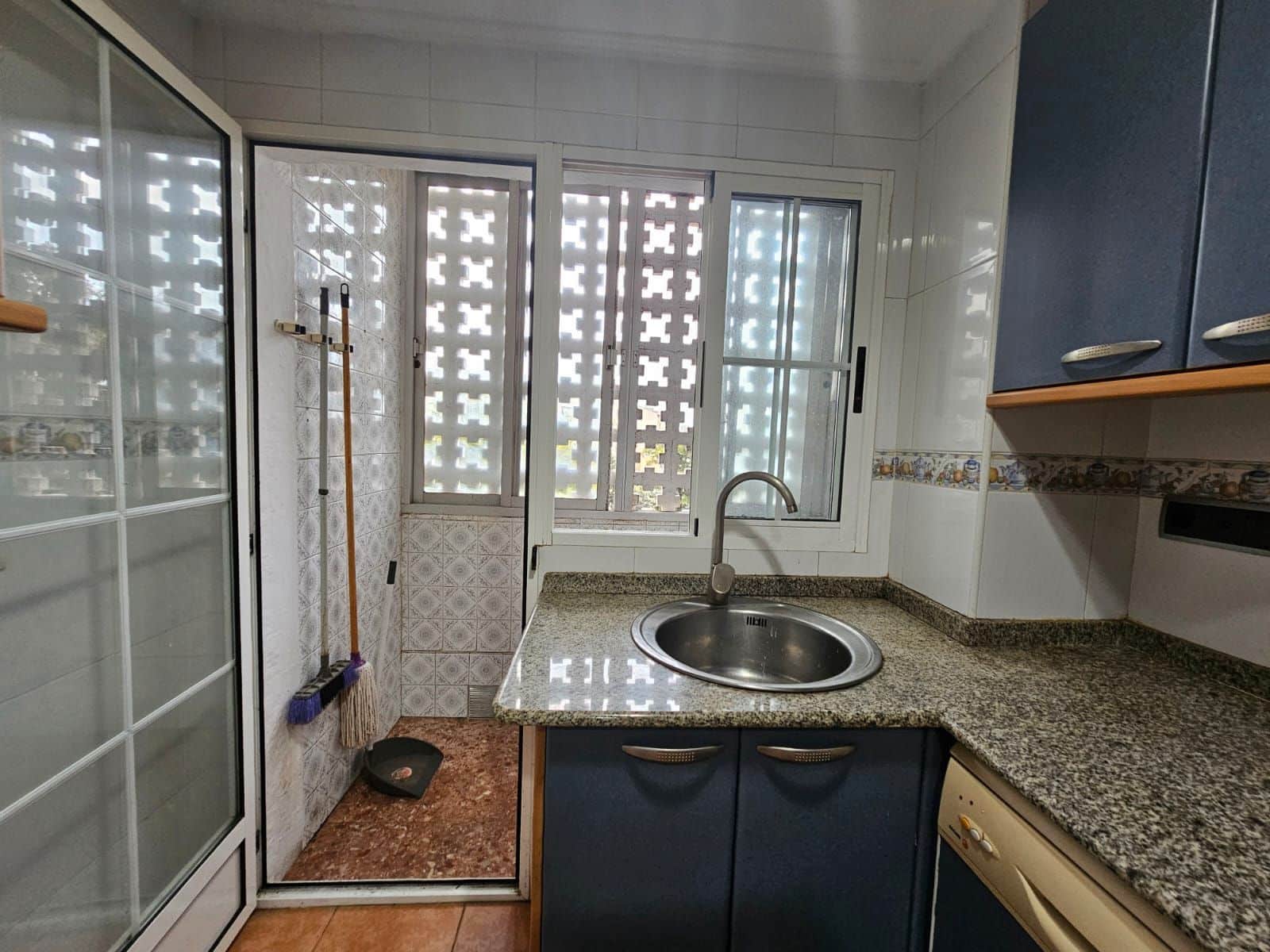 3 soveværelse Lejlighed til salg i Gandia med garage - € 159.000 (Ref: 9182021)