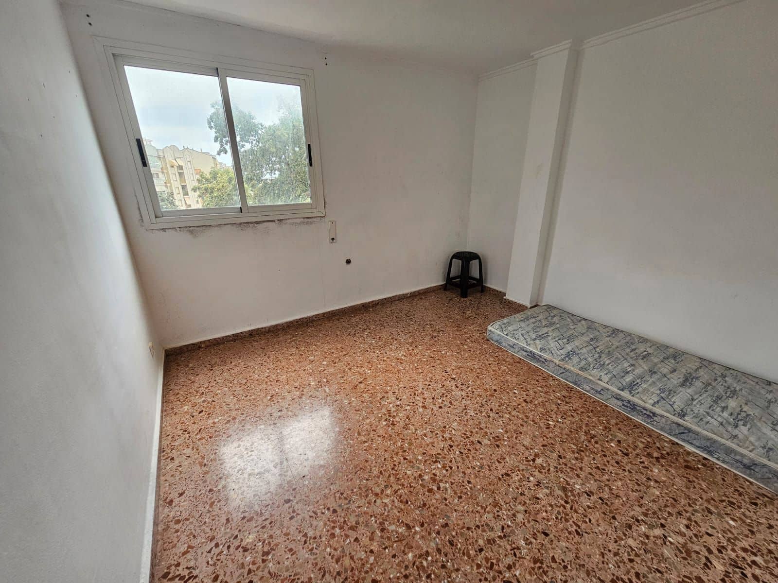 3 soveværelse Lejlighed til salg i Gandia med garage - € 159.000 (Ref: 9182021)