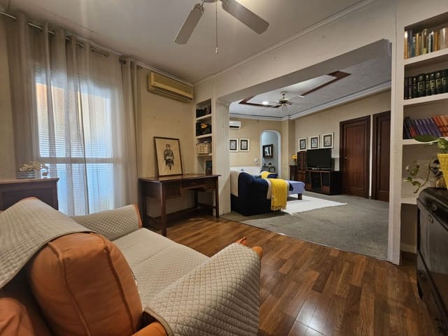 5 chambre Appartement à vendre à Gandia - 169 900 € (Ref: 9184585)