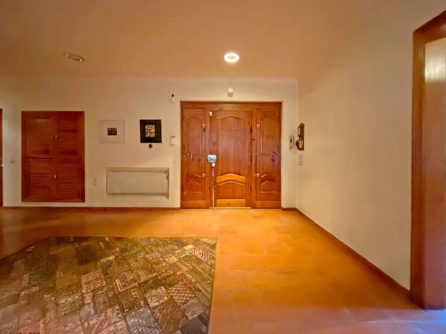 4 quarto Moradia para venda em Gandia com piscina garagem - 1 700 000 € (Ref: 9199713)