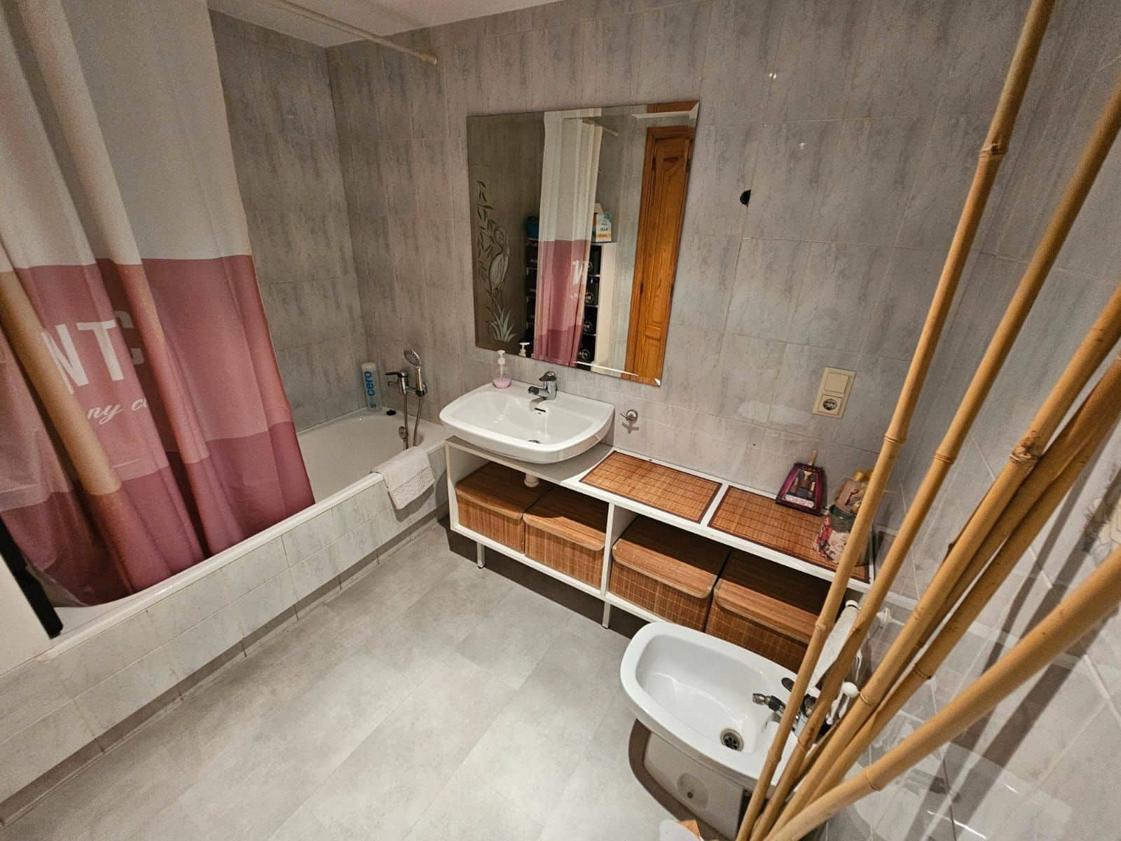 3 bedroom Flat for sale in Gandia - € 180,000 (Ref: 9201613)