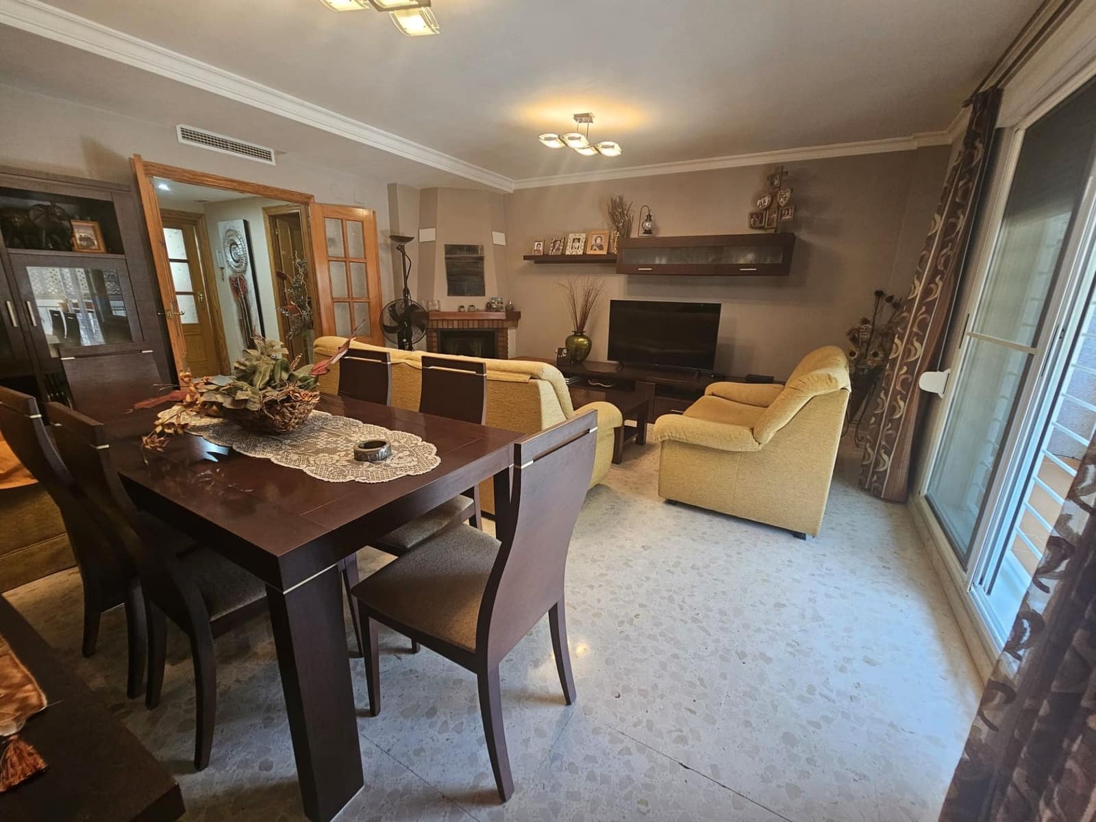 4 soverom Hus til salgs i Gandia med garasje - € 298 000 (Ref: 9203272)