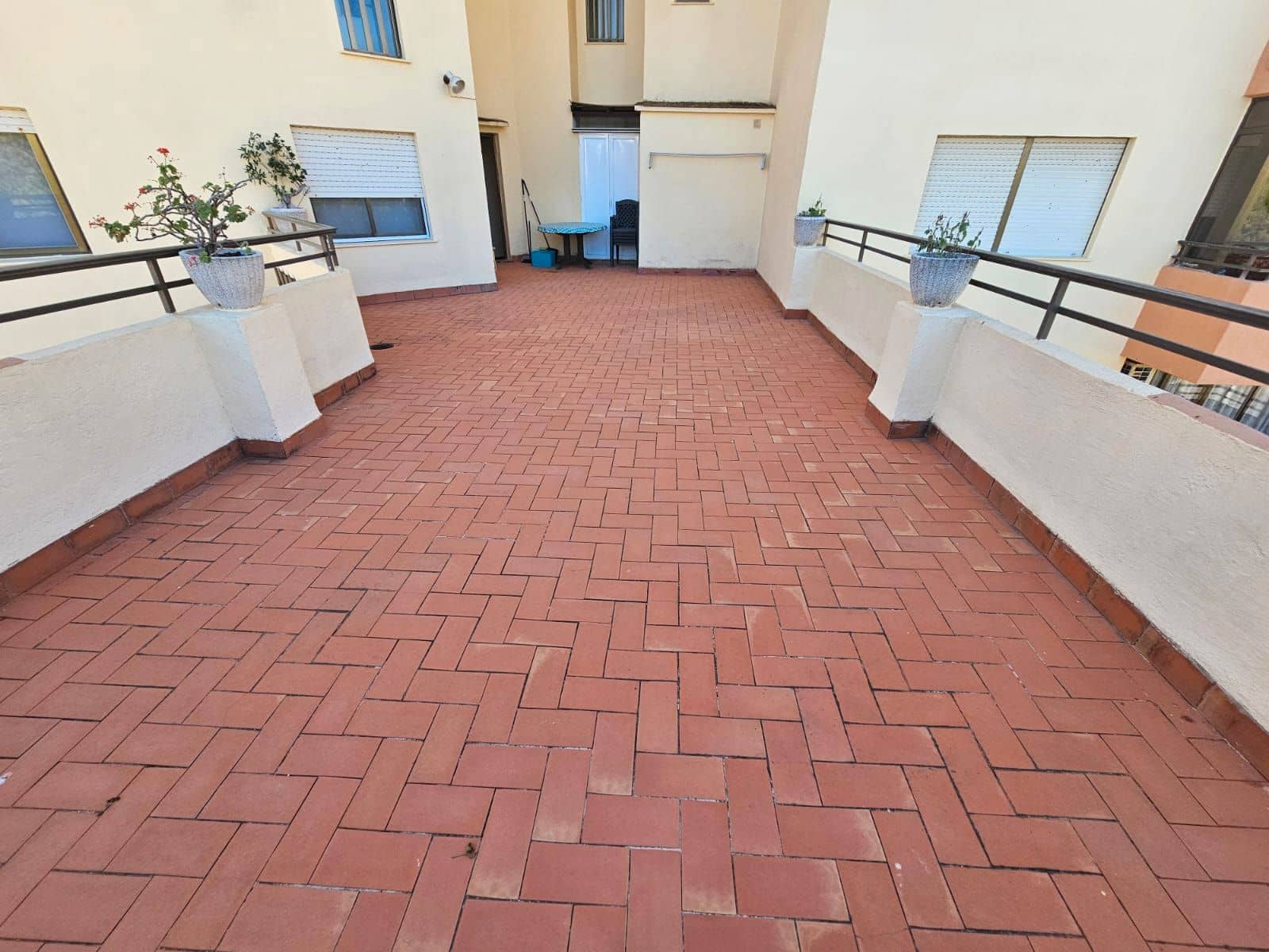 3 soveværelse Lejlighed til salg i Gandia med swimmingpool garage - € 309.000 (Ref: 9221455)